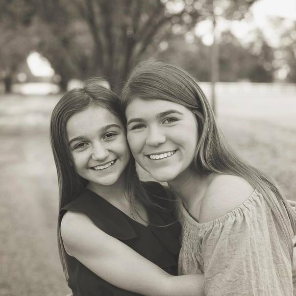 Meet your Posher, Christy - Picture 1 of 1